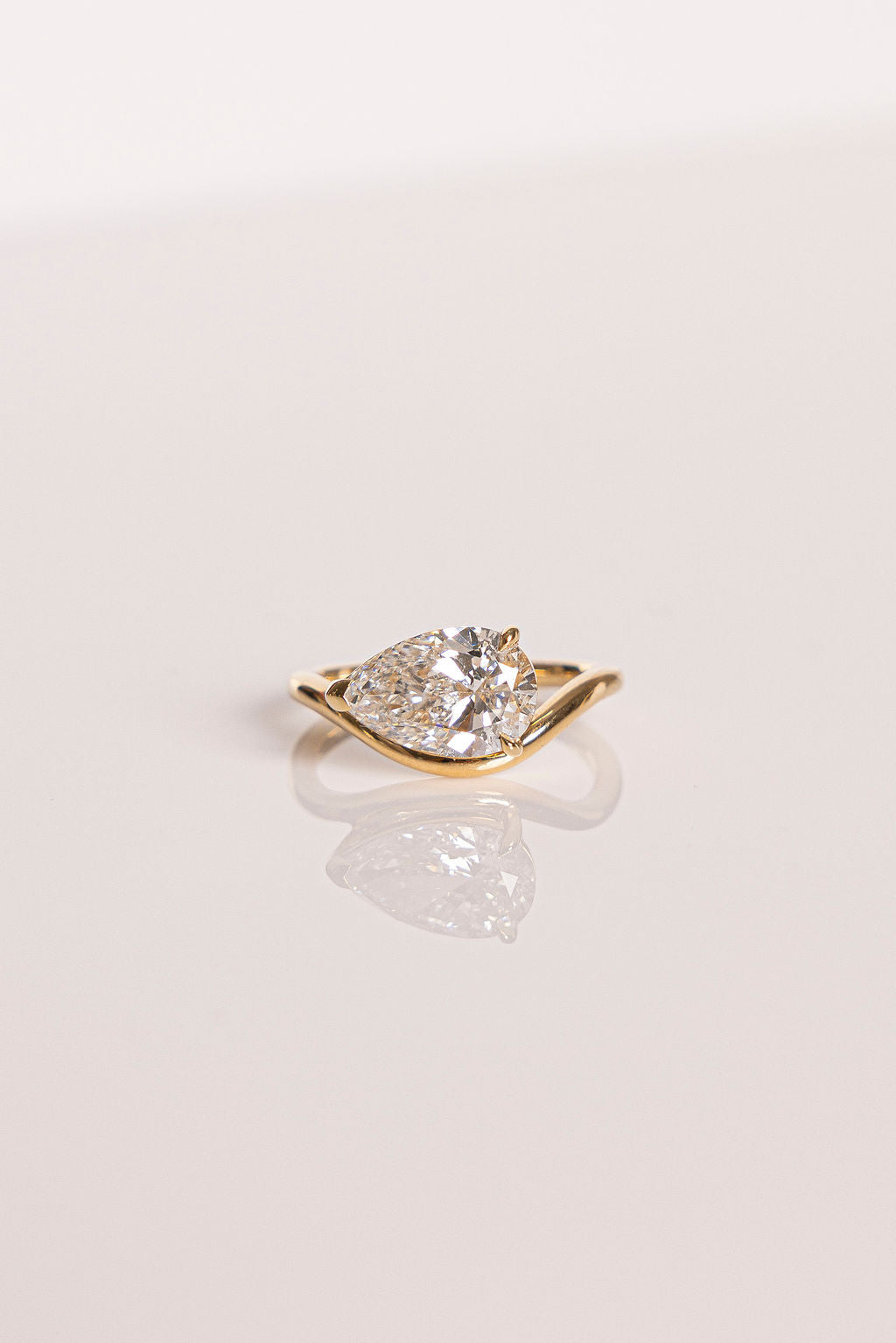 Curved Solitaire