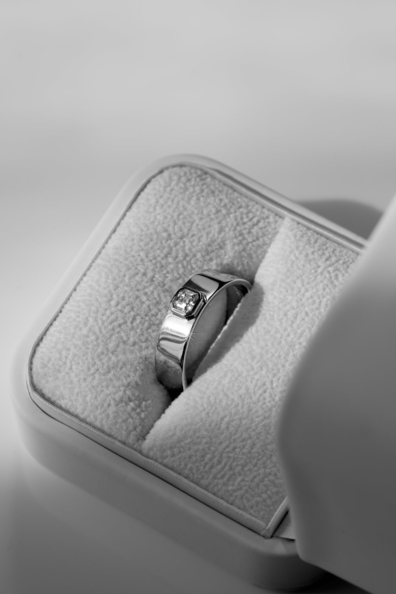 Men's Accent Ring