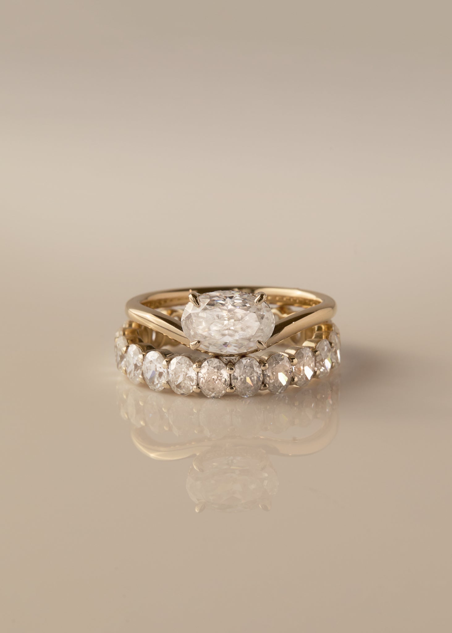 Curved Solitaire