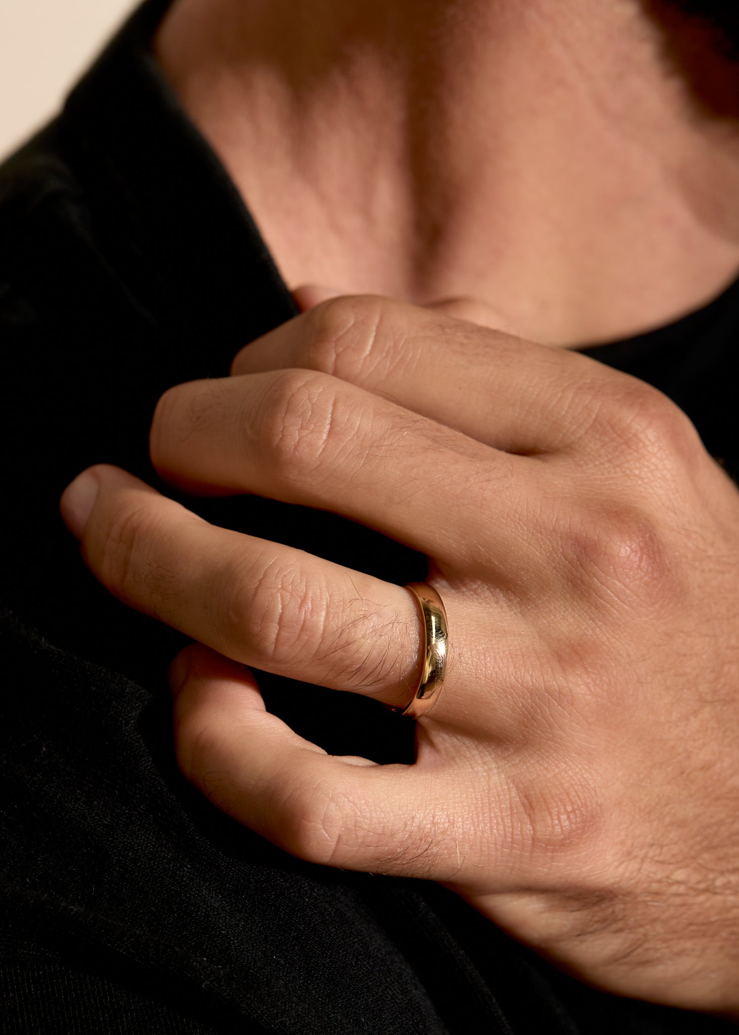 Men's Classic Round Ring