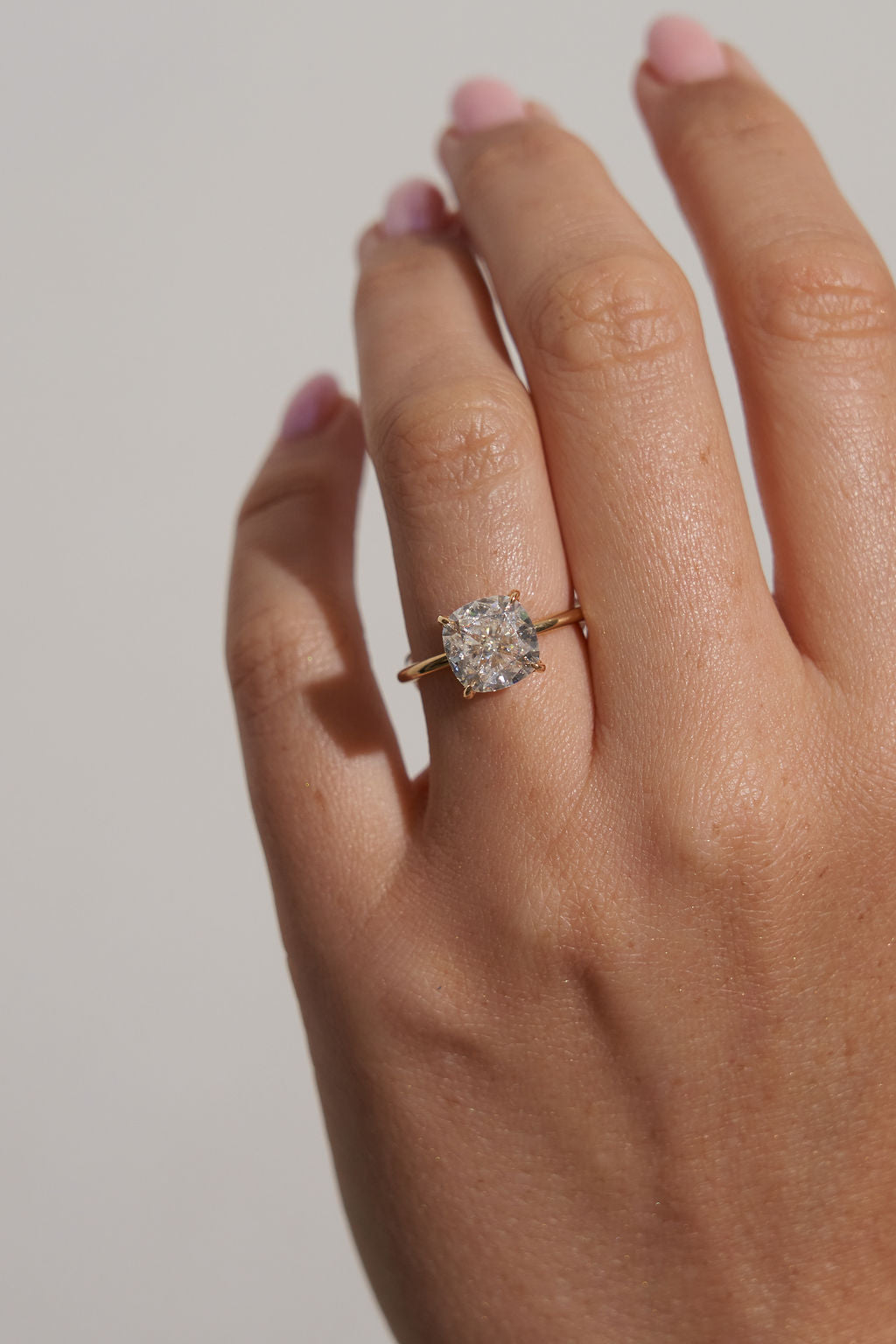 Cushion Solitaire (Square)