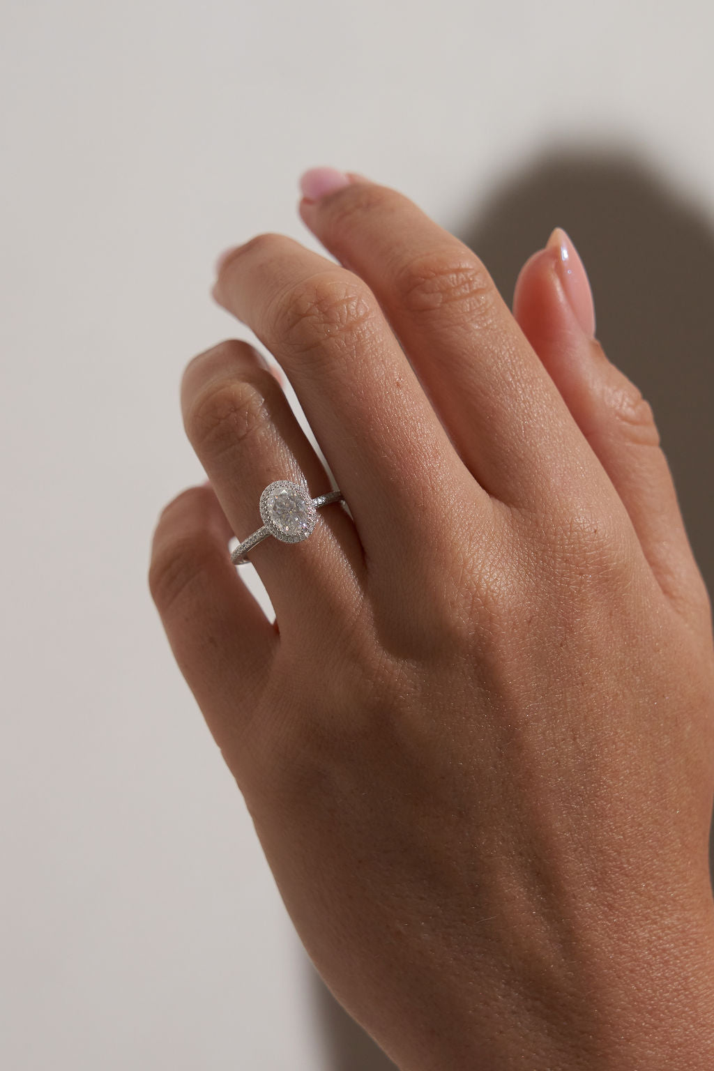Oval Halo