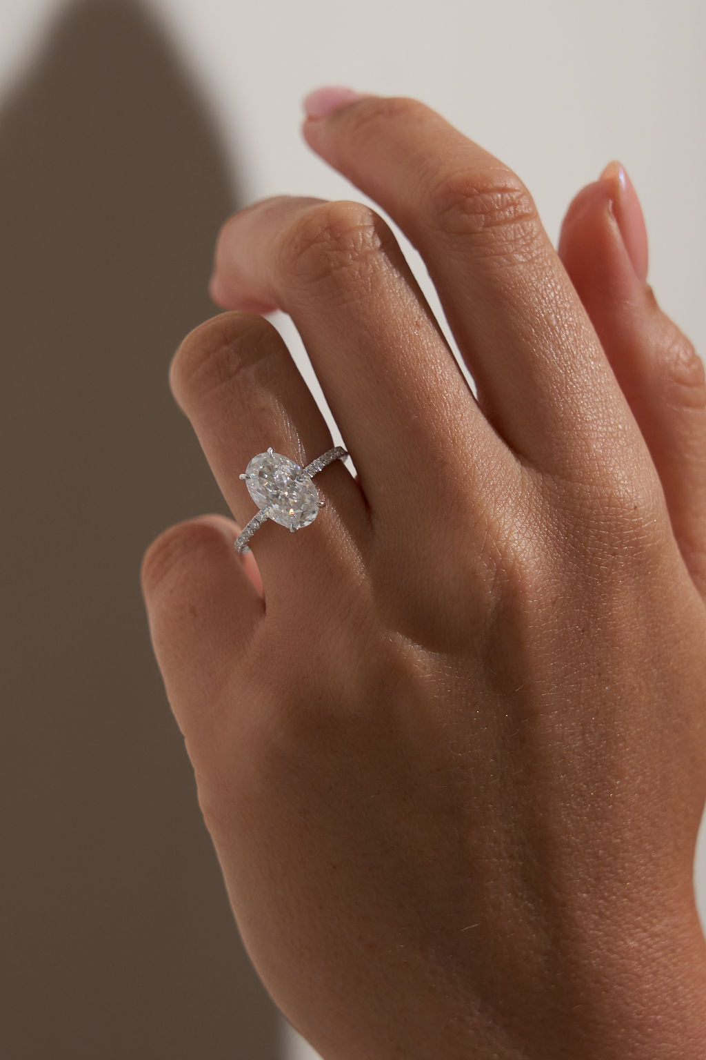 Oval Solitaire
