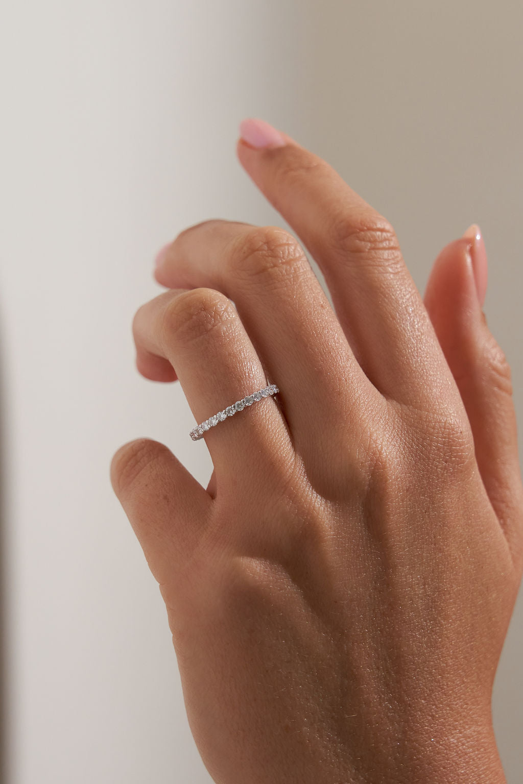 Medium Pavé Round Wedding Band