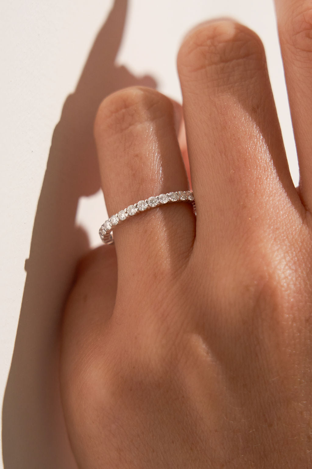 Medium Pavé Round Wedding Band