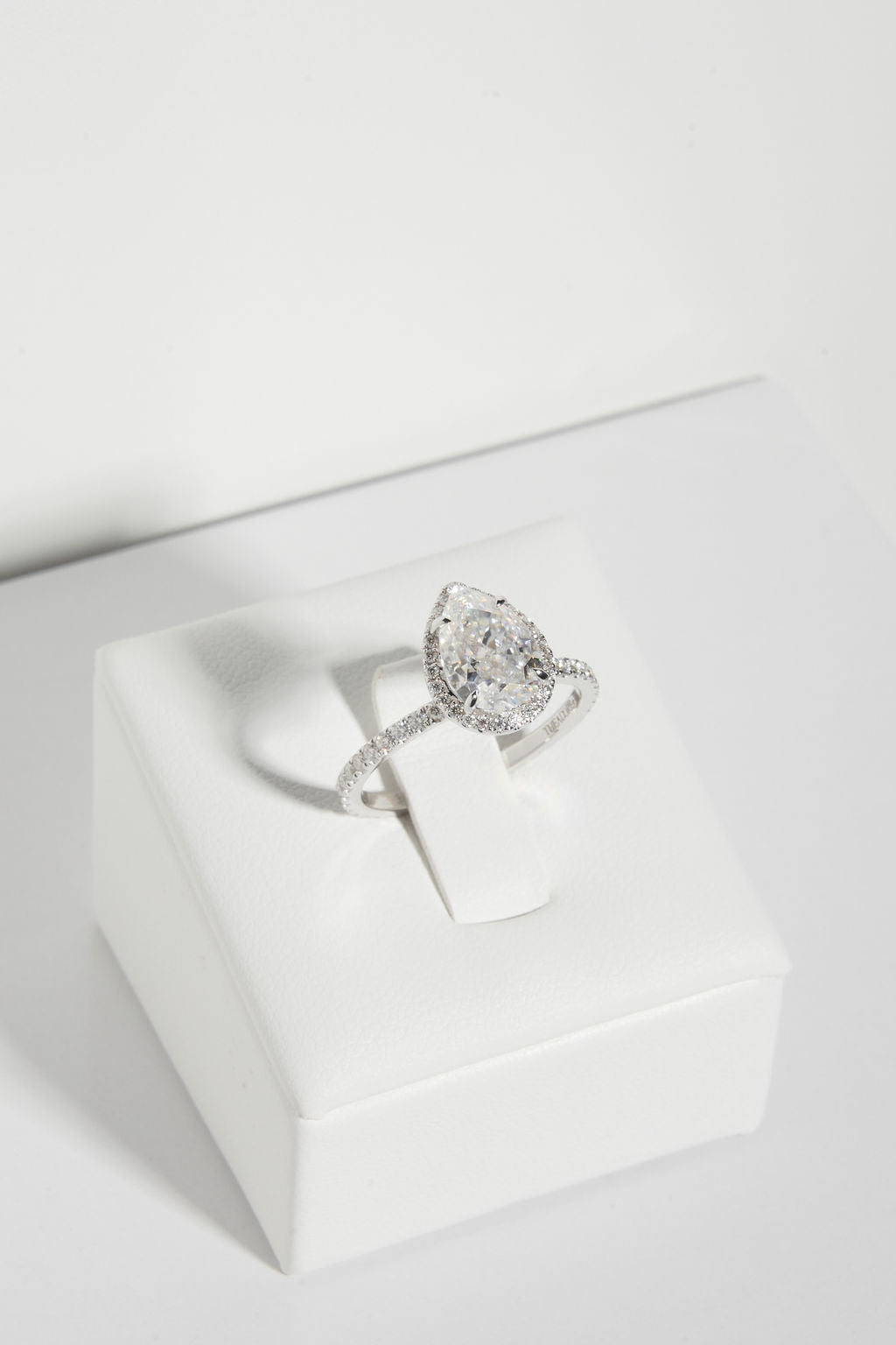 Pear Halo