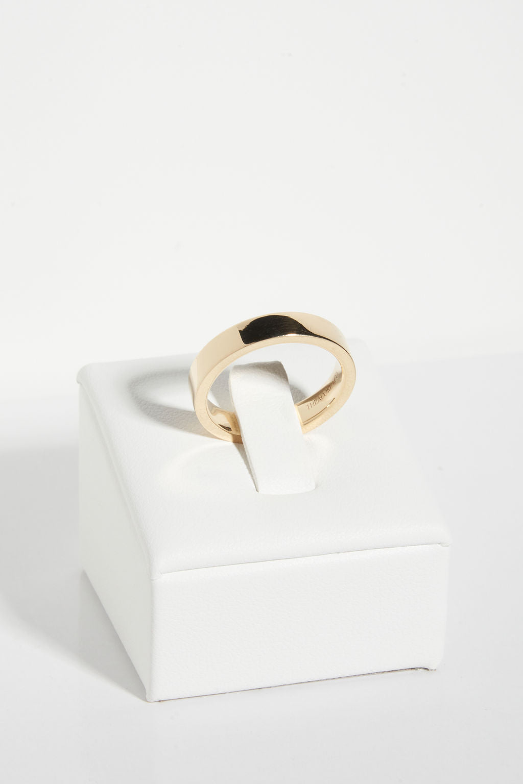 Cuff Wedding Band in 18k Yellow Gold