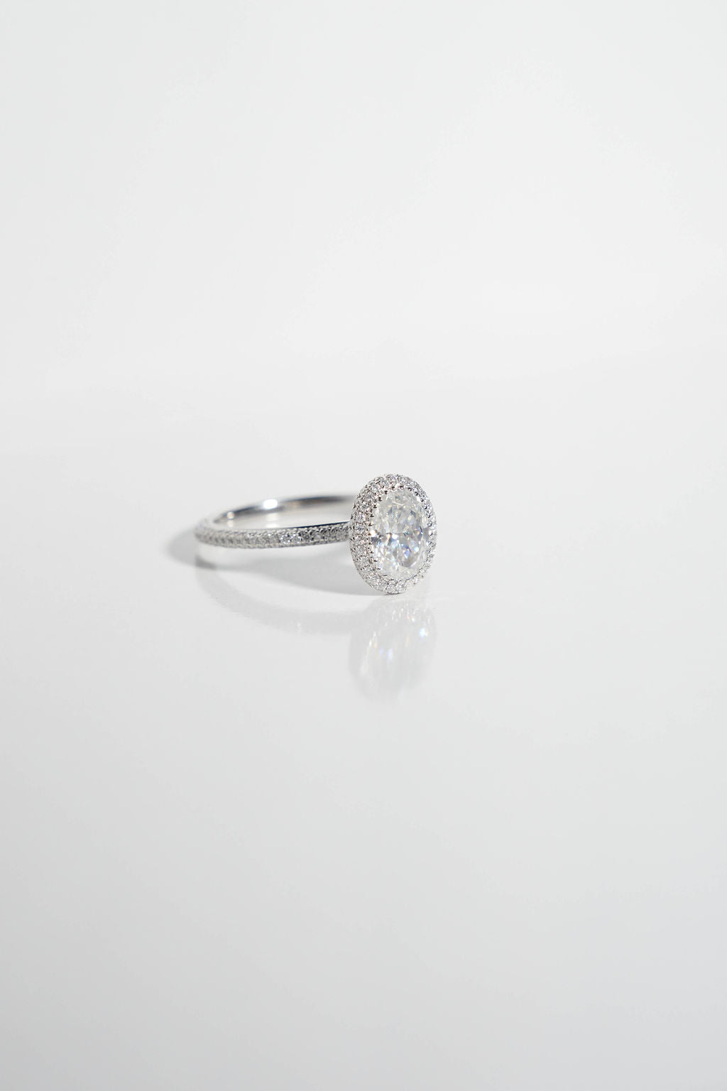 Oval Halo