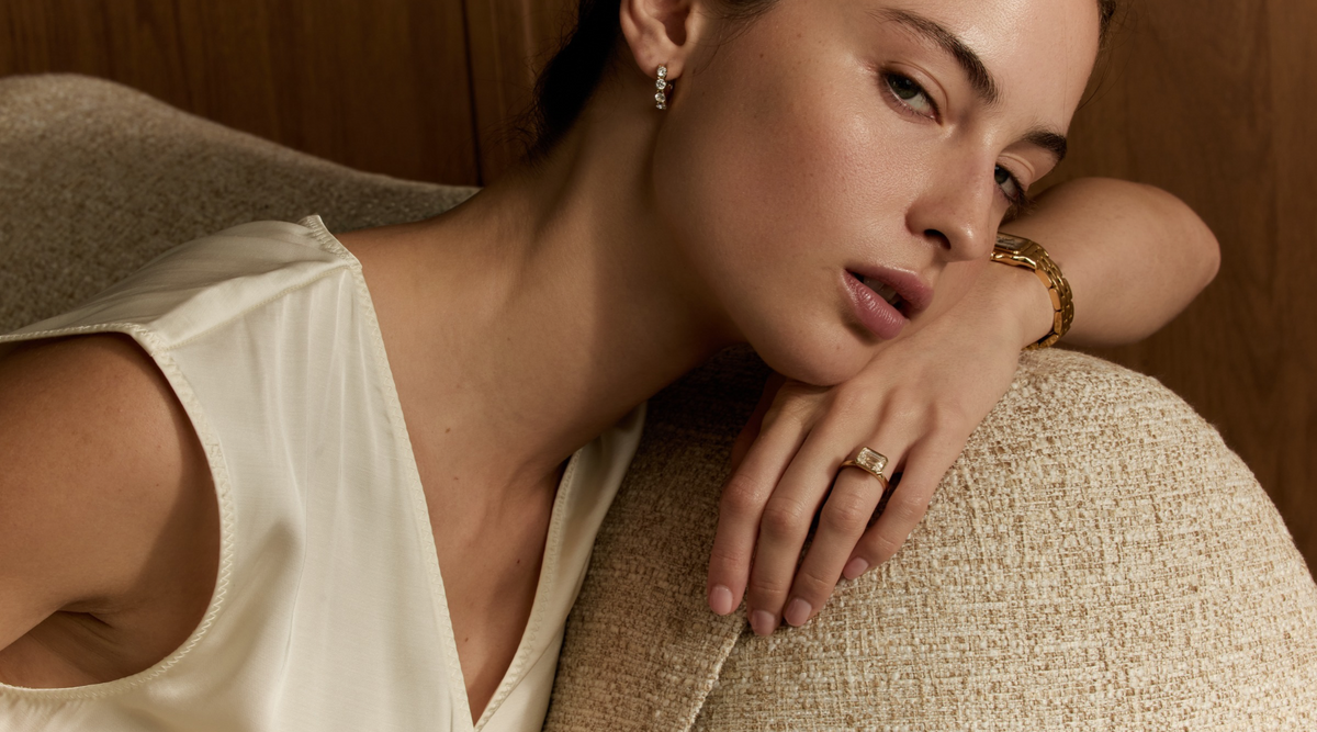 When to Take Your Engagement Ring Off