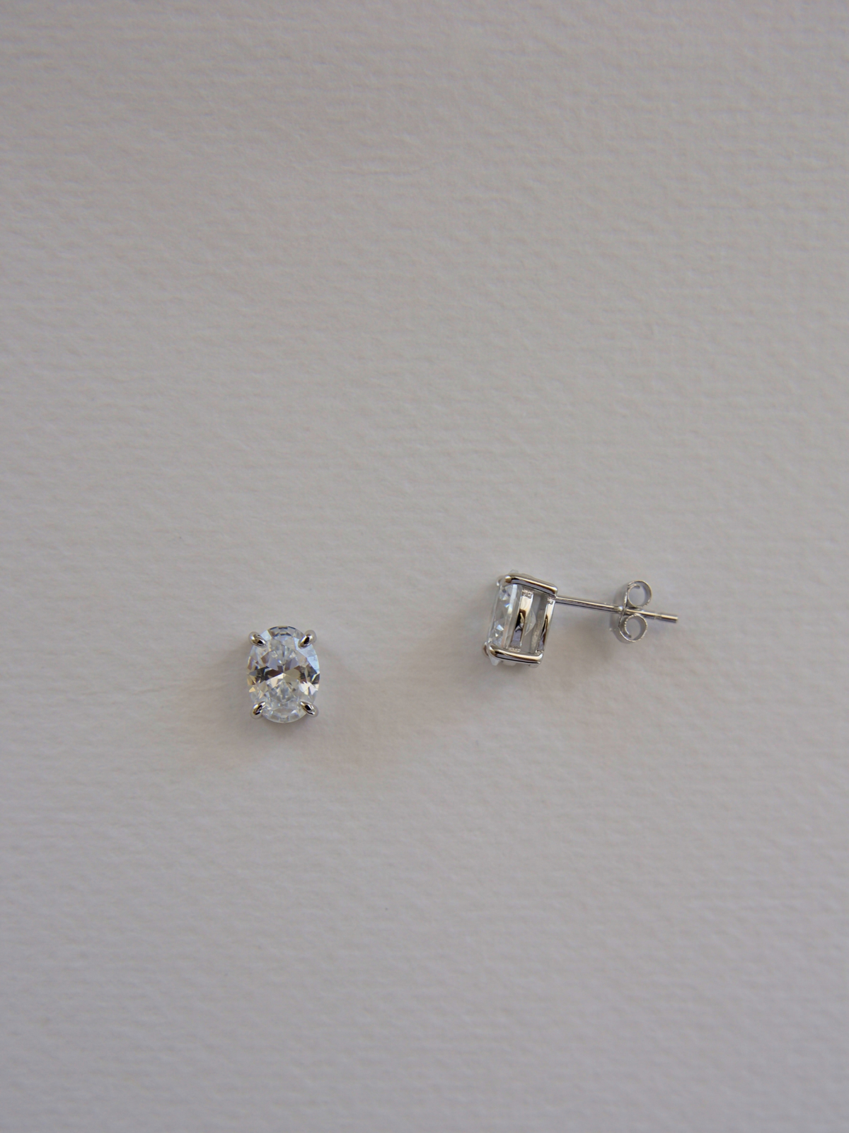 Oval Stud Earrings